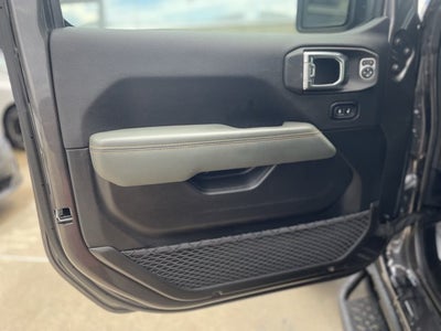 2025 Jeep Gladiator Mojave X