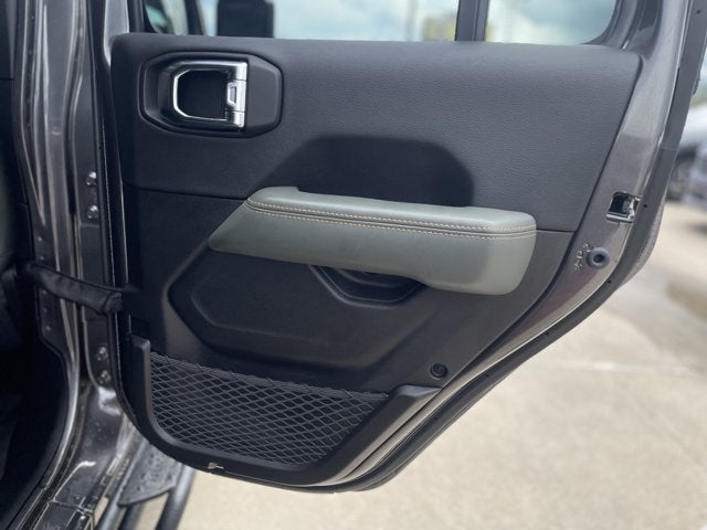 2025 Jeep Gladiator Mojave X