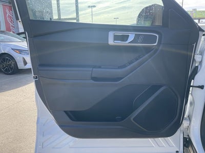 2021 Ford Explorer Base