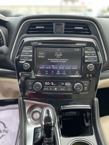 2023 Nissan Maxima Platinum