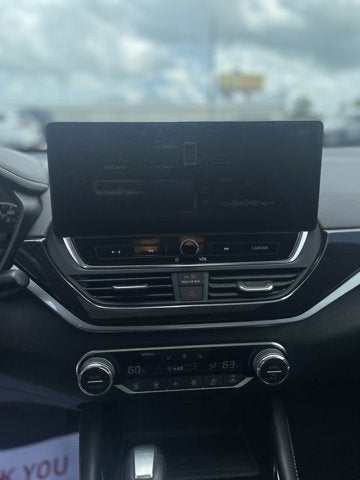 2023 Nissan Altima 2.0 SR