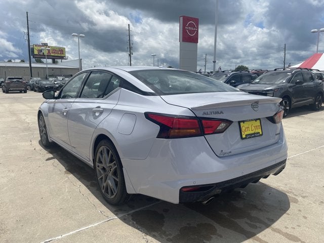 2023 Nissan Altima 2.0 SR