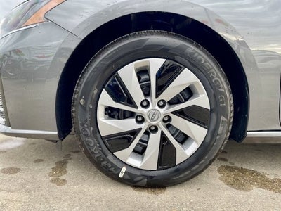 2025 Nissan Altima S