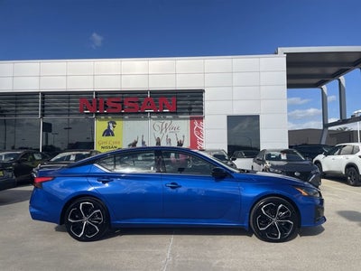 2025 Nissan Altima SR