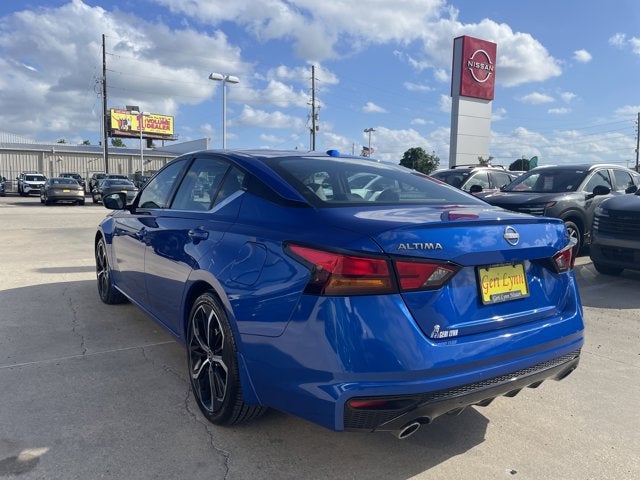 2025 Nissan Altima SR