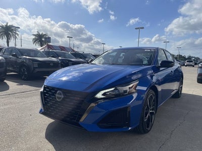 2025 Nissan Altima SR