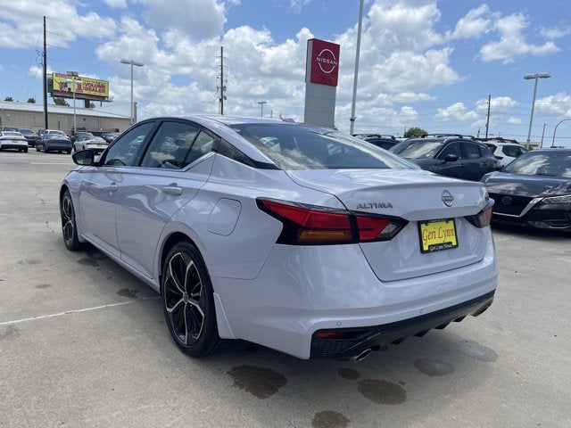 2025 Nissan Altima SR