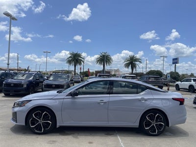 2025 Nissan Altima SR
