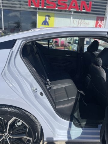 2025 Nissan Altima SR