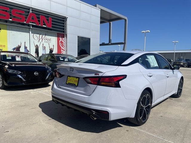 2025 Nissan Altima SR