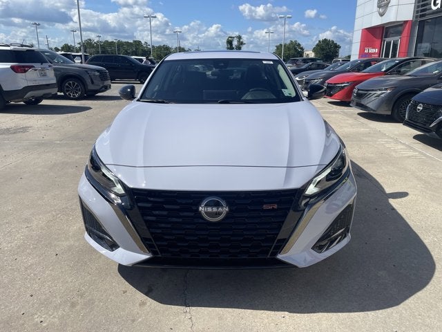 2025 Nissan Altima SR