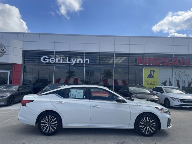 2025 Nissan Altima SV