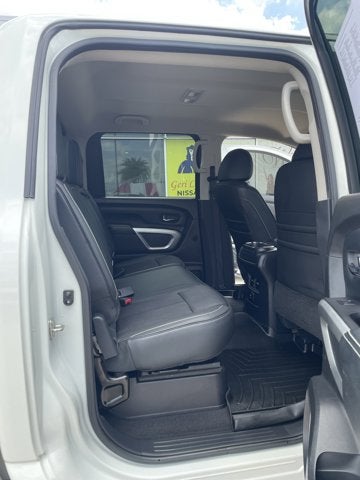 2017 Nissan Titan PRO-4X