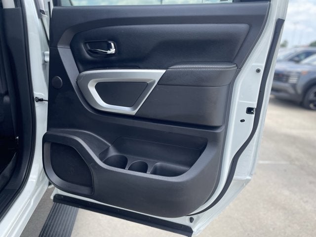 2017 Nissan Titan PRO-4X