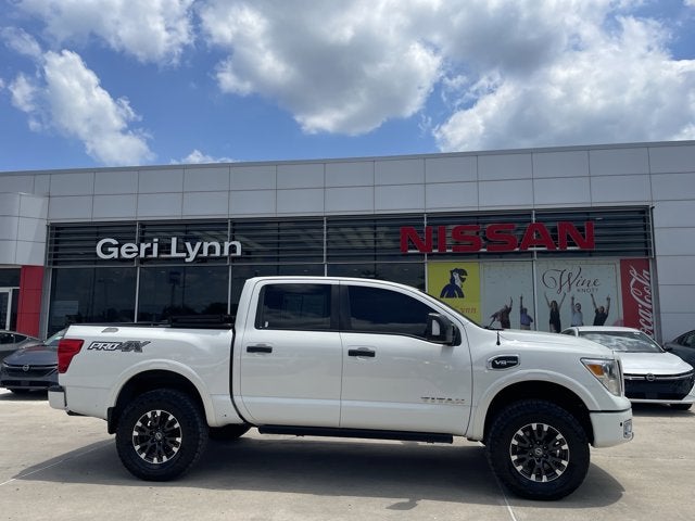 2017 Nissan Titan PRO-4X