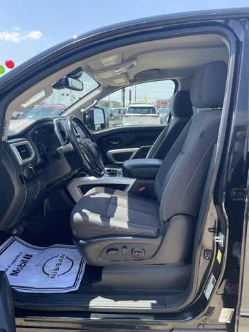 2021 Nissan Titan SV