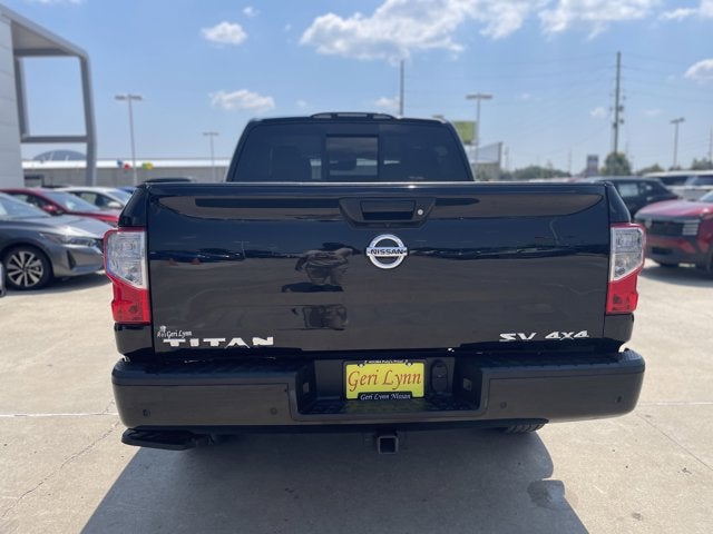 2021 Nissan Titan SV