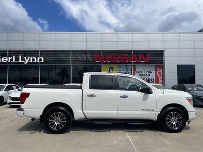 2021 Nissan Titan SV
