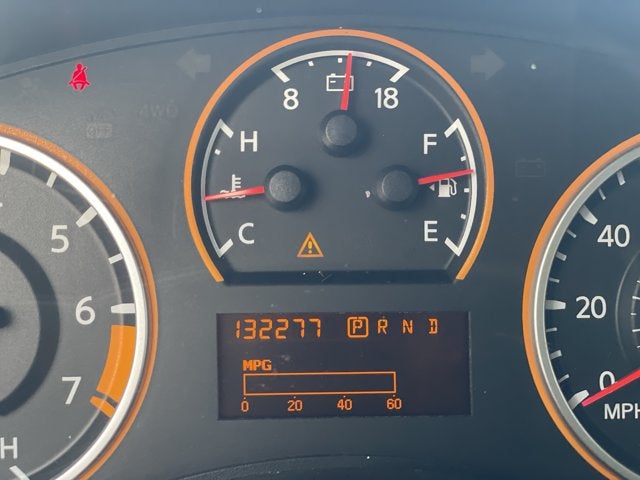2012 Nissan Titan SV