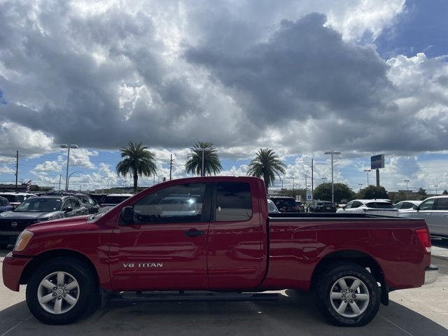 2012 Nissan Titan SV