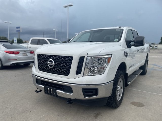 2019 Nissan Titan XD SV