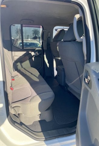 2020 Nissan Frontier SV