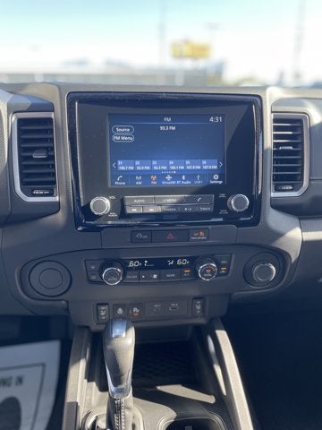 2024 Nissan Frontier SV