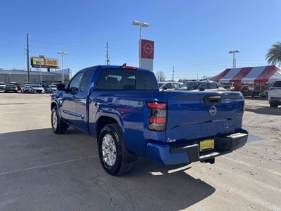 2024 Nissan Frontier SV