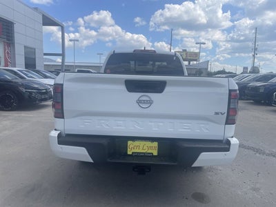 2024 Nissan Frontier SV
