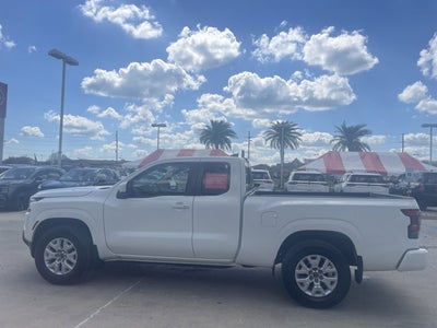 2024 Nissan Frontier SV