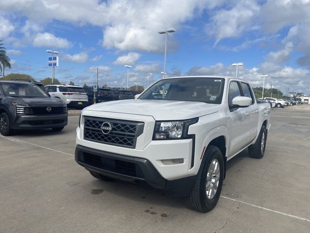 2023 Nissan Frontier SV