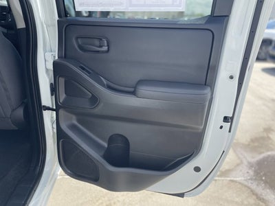 2022 Nissan Frontier S