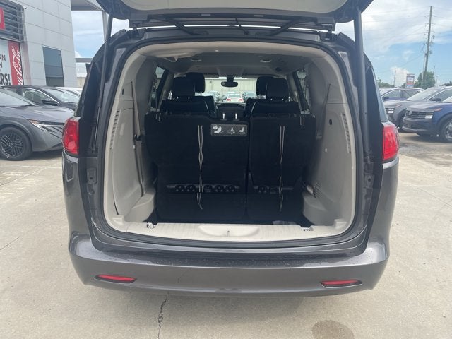 2020 Chrysler Voyager LXI