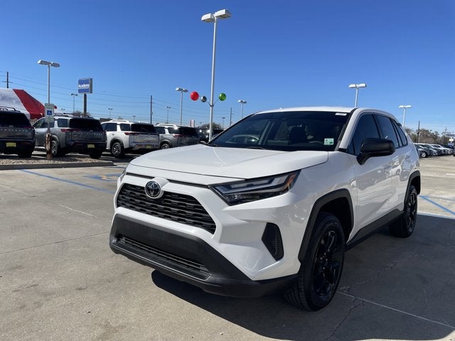 2023 Toyota RAV4 LE
