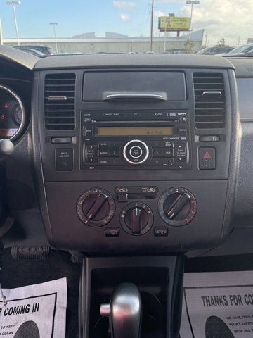 2009 Nissan Versa 1.8 SL