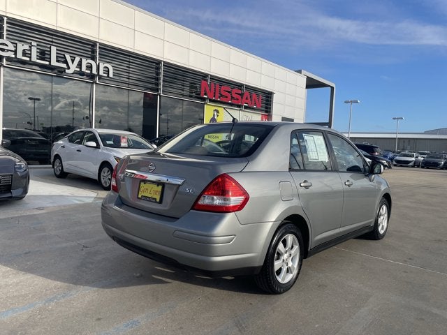 2009 Nissan Versa 1.8 SL