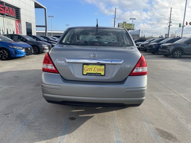 2009 Nissan Versa 1.8 SL
