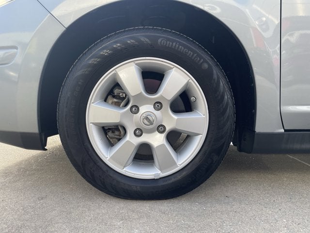 2009 Nissan Versa 1.8 SL