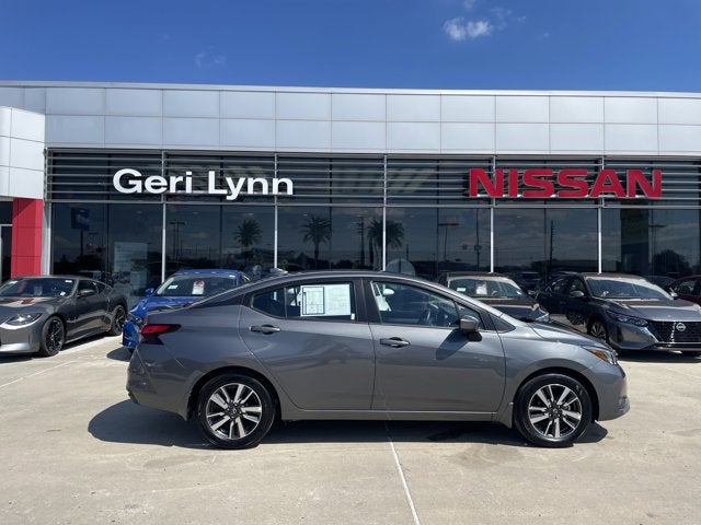 2025 Nissan Versa SV