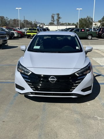 2025 Nissan Versa SV