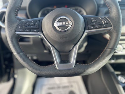 2025 Nissan Versa SR
