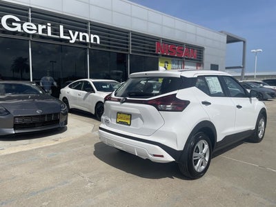 2025 Nissan Kicks Play S