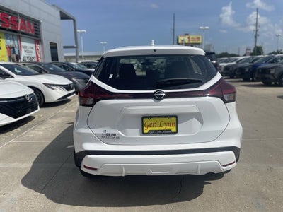 2025 Nissan Kicks Play S
