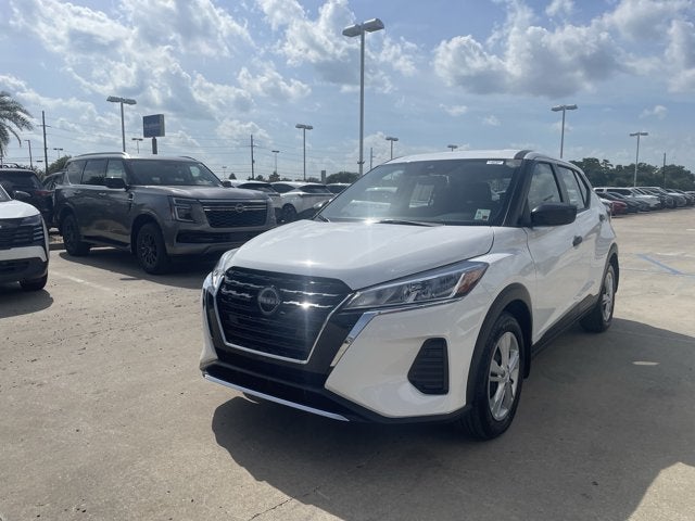2025 Nissan Kicks Play S