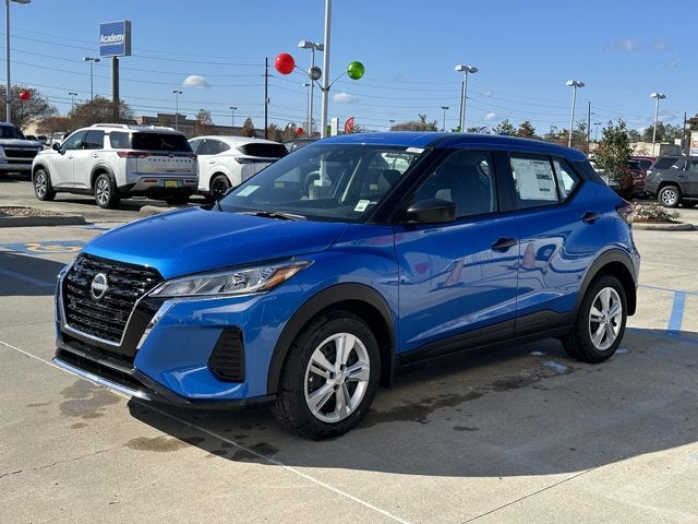 2025 Nissan Kicks Play S