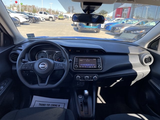 2025 Nissan Kicks Play S