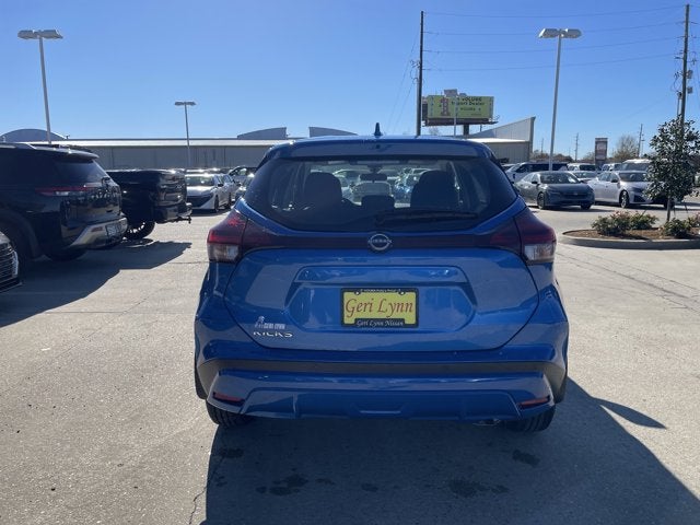 2025 Nissan Kicks Play S