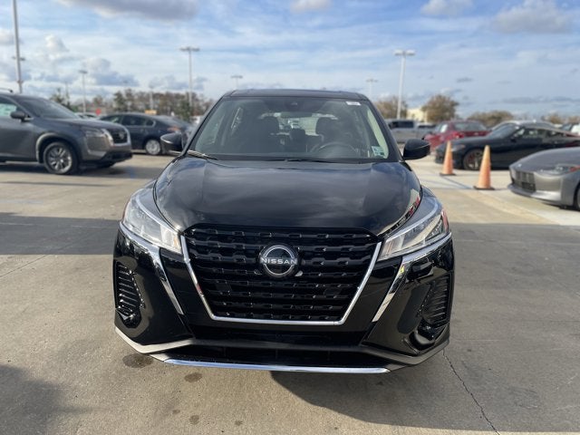 2025 Nissan Kicks Play S