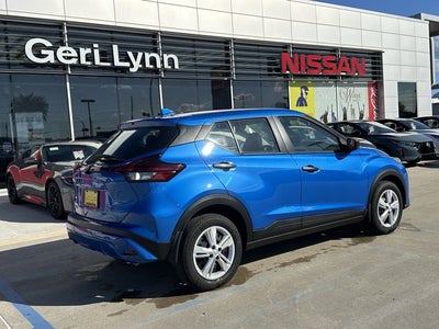 2025 Nissan Kicks Play S
