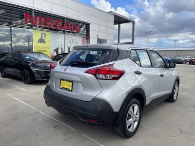 2020 Nissan Kicks S